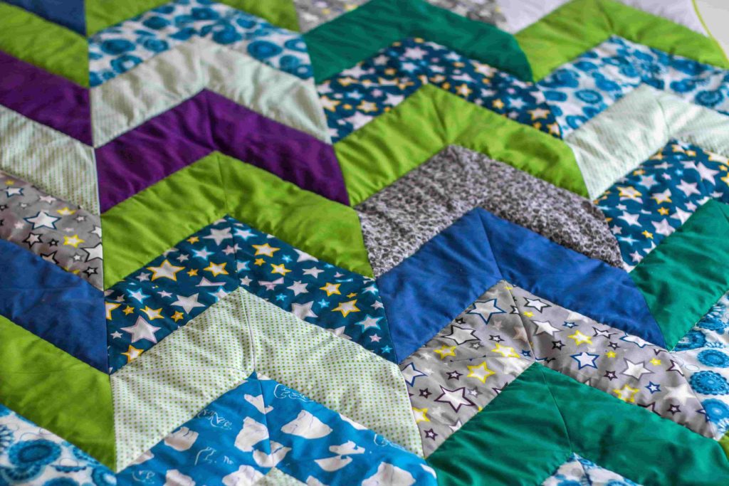 cómo hacer alfombras de tela reciclada